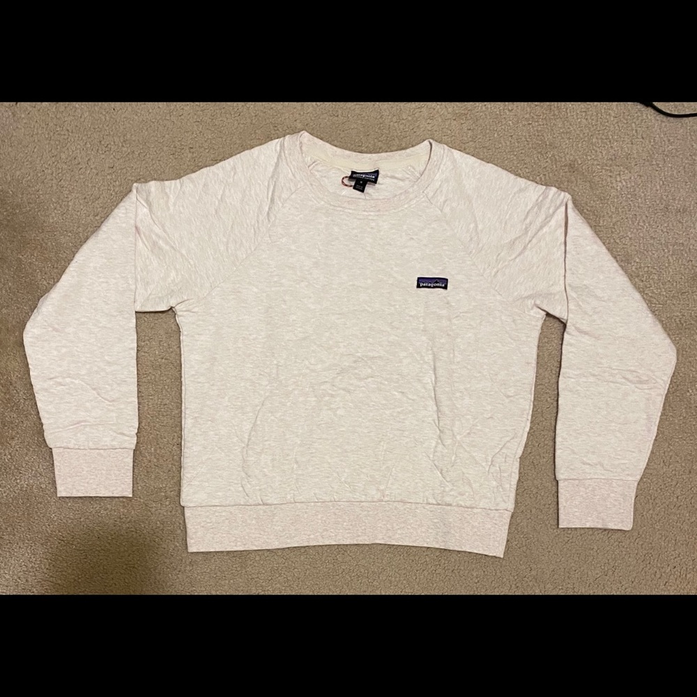 Patagonia Women’s crewneck sweatshirt